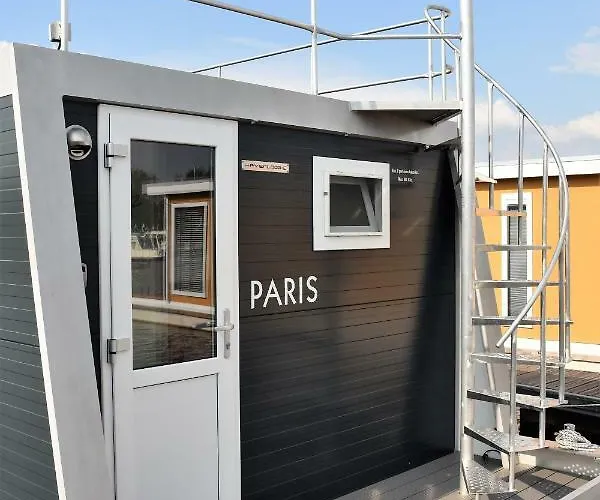 Σπίτι διακοπών Cosy Floating Boatlodge, 